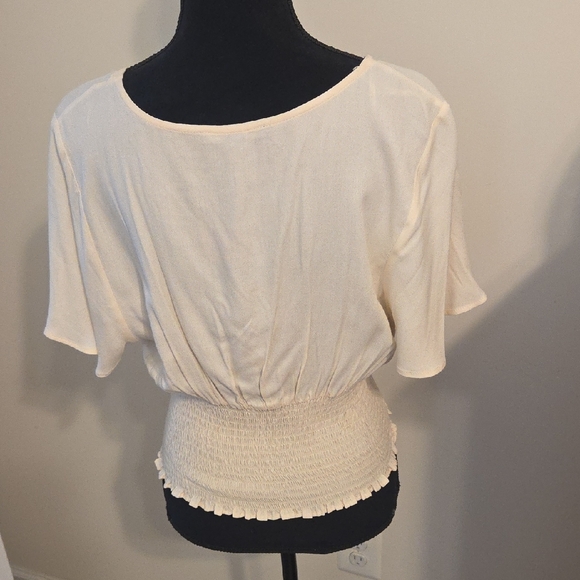 Forever 21 Cream V-Neck Blouse - Picture 3 of 3